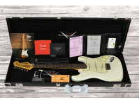 Fender Custom Shop 64 StratocasterJourneyman Relic Aged Olympic White Fender Custom Shop 64 StratocasterJourneyman Relic Aged Olympic White